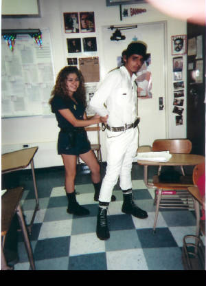Halloween2003/VictorAnnaLopez.jpg
